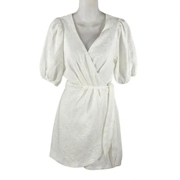 Lulu’s Still Dreaming White Jacquard Puff Sleeve Mini Wrap Dress OO16 - Picture 3 of 11